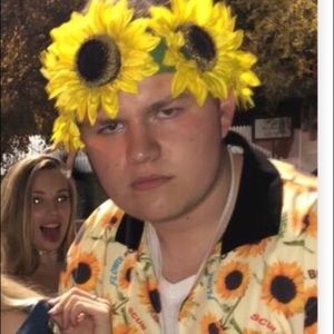 Meet your Posher, Evan